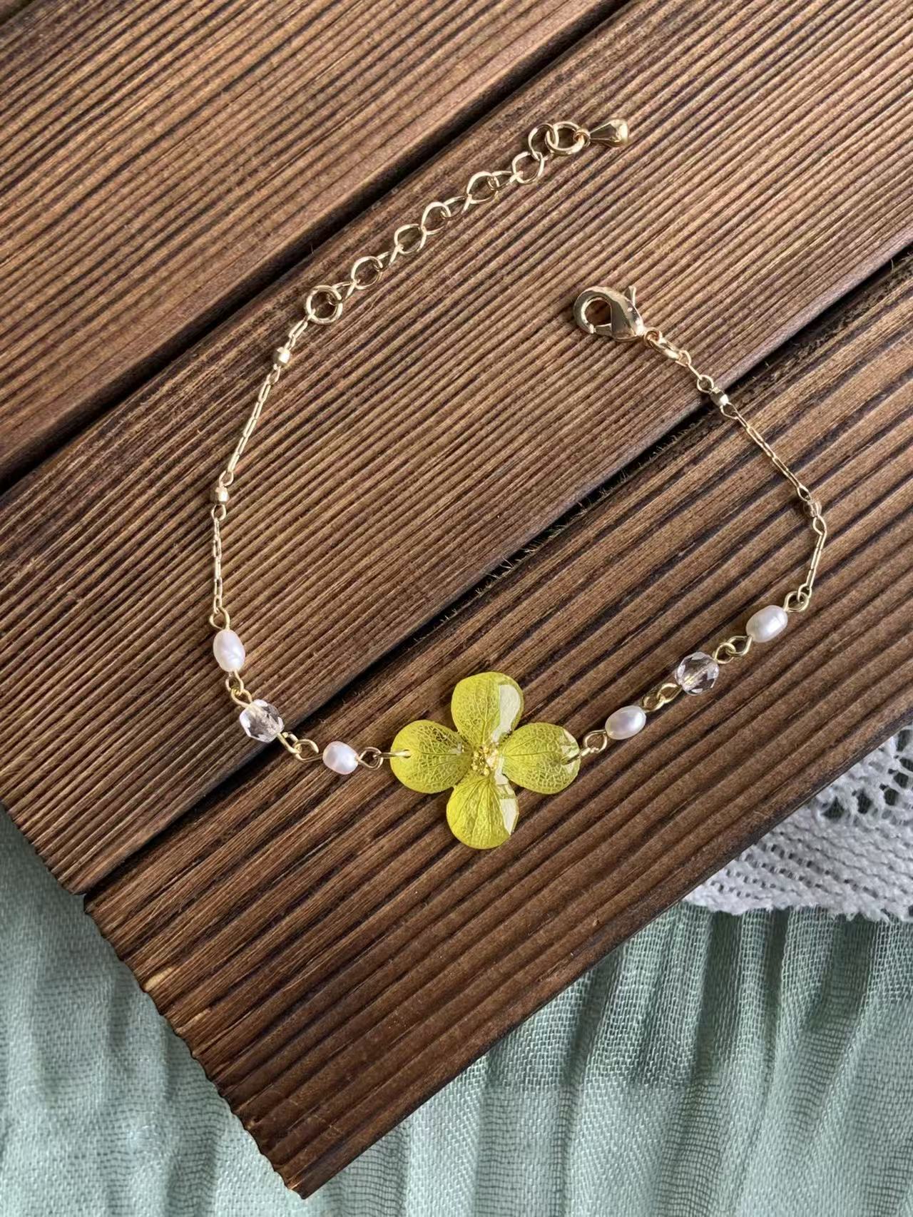 Hydrangea Whisper Bracelet
