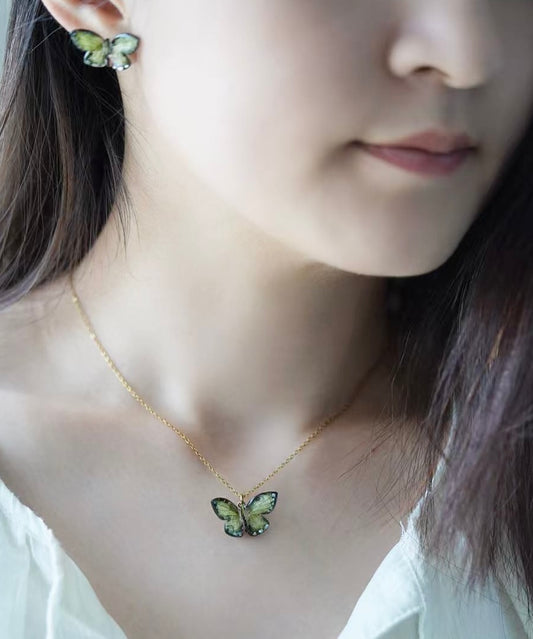 Butterfly's Love Letter - Green Necklace