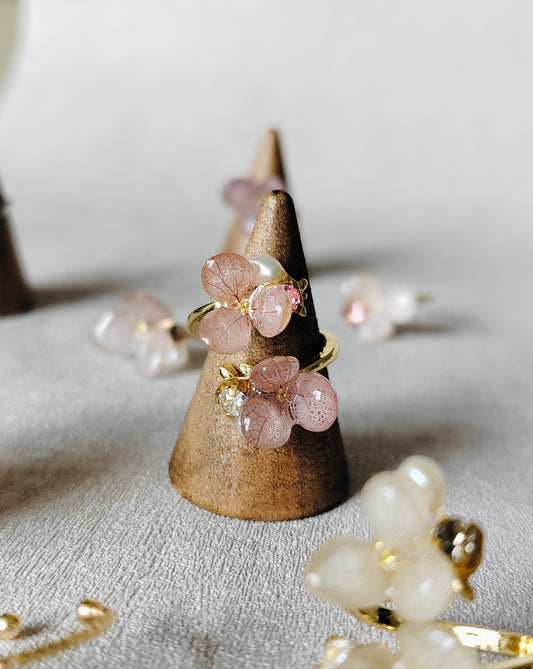 Hydrangea Clover Ring — Double Bloom