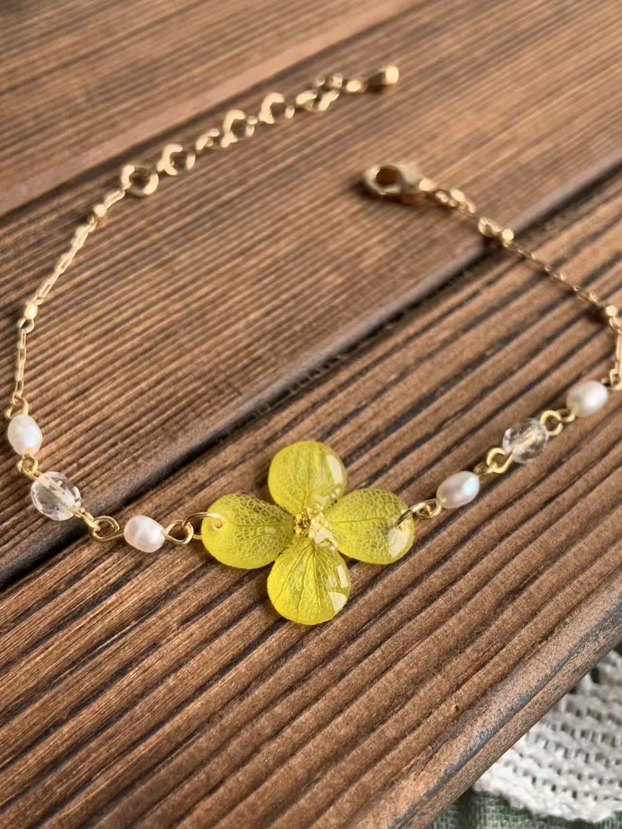 Hydrangea Whisper Bracelet