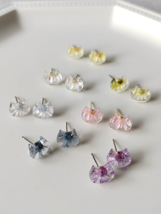 Pressed Wishes Earrings — Cat Ear Daisy (S925 Silver)