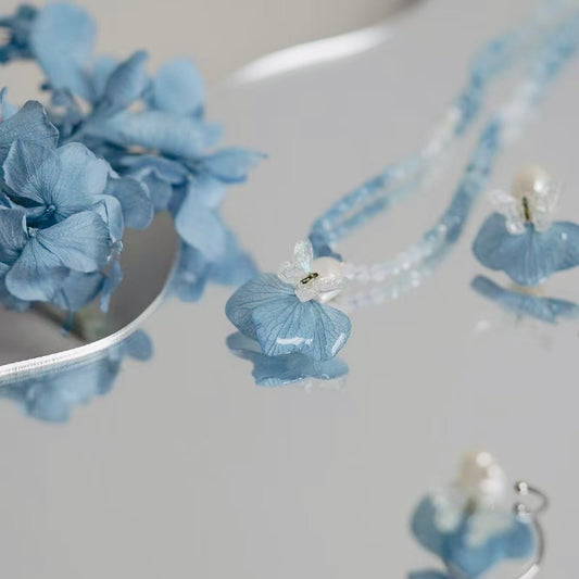 Butterfly's Love Letter - Blue Necklace